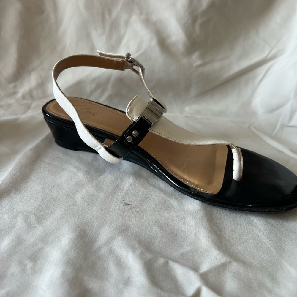 Ladies Sandals